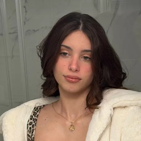 stephany-69eaa2e1c19ff